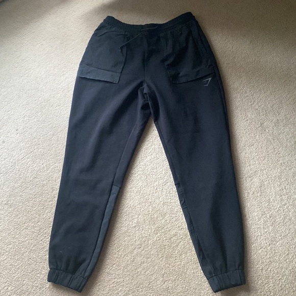 Gymshark | Venture Joggers in Black Size S - Picture 2 of 3